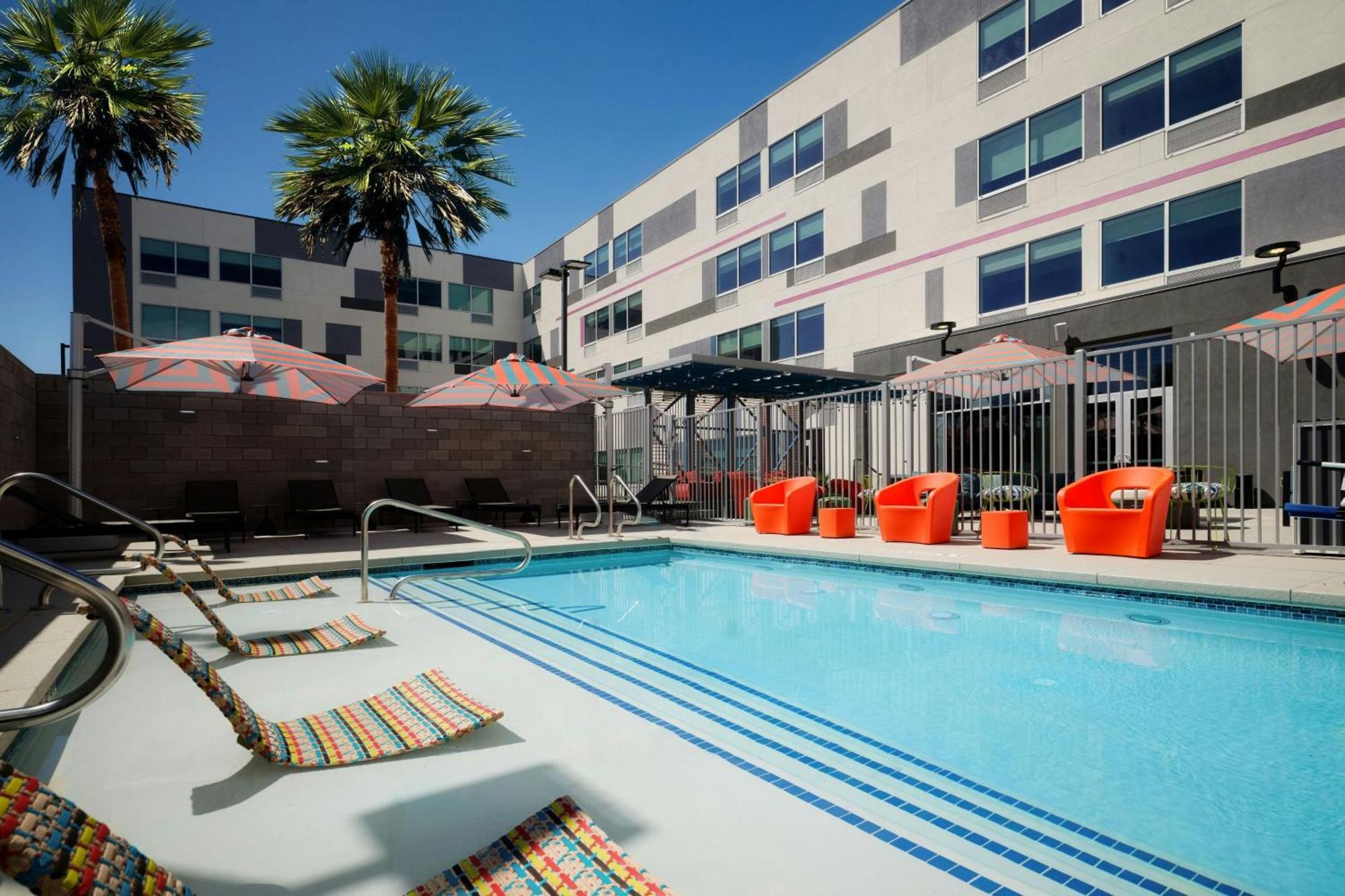 Aloft Henderson Hotel Лас Вегас Екстериор снимка